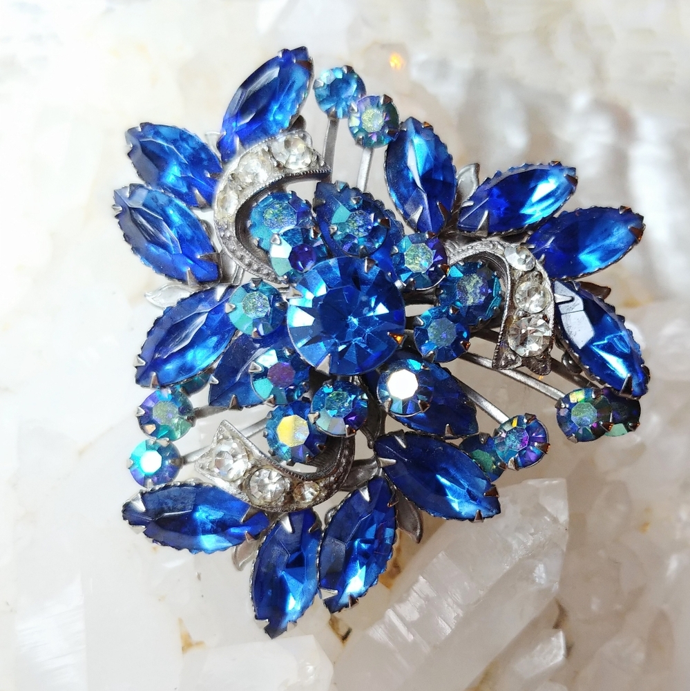Spectacular Large Vintage Royal Blue Bouquet Prong-set Rhinestone Brooch Pin